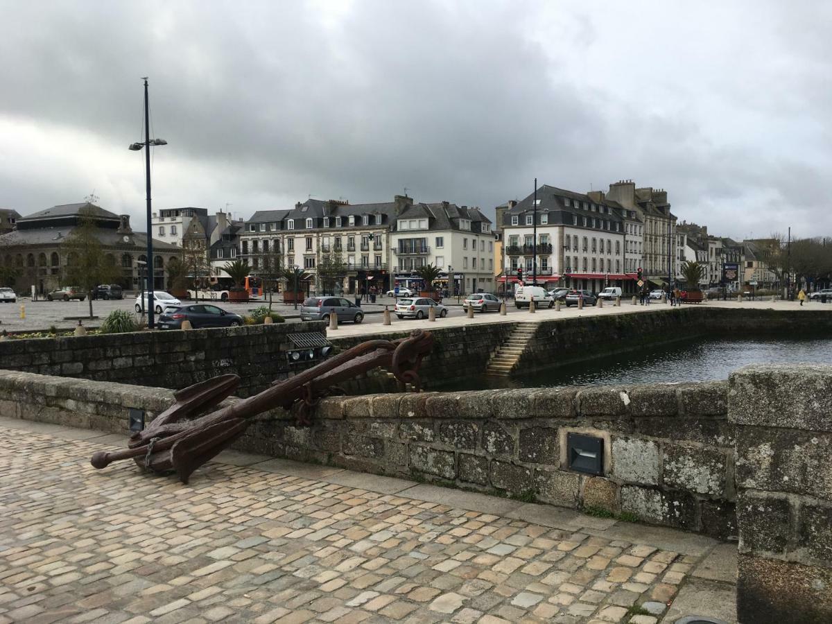 The Place To Be Concarneau Exterior photo